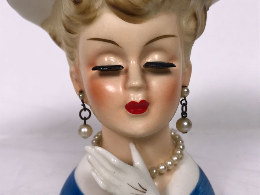 Vintage Hand Painted Head Vase With Earrings 3W X 4H [Photo 4]