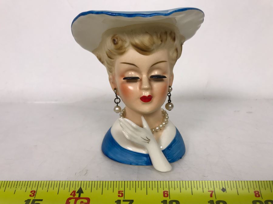 Vintage Hand Painted Head Vase With Earrings 3W X 4H [Photo 2]