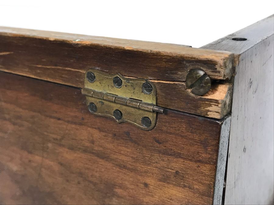 Vintage Mercantile Oak Tabletop Counter Display Case For Sealpackerchief 19W X 6.5D X 6.5H [Photo 6]