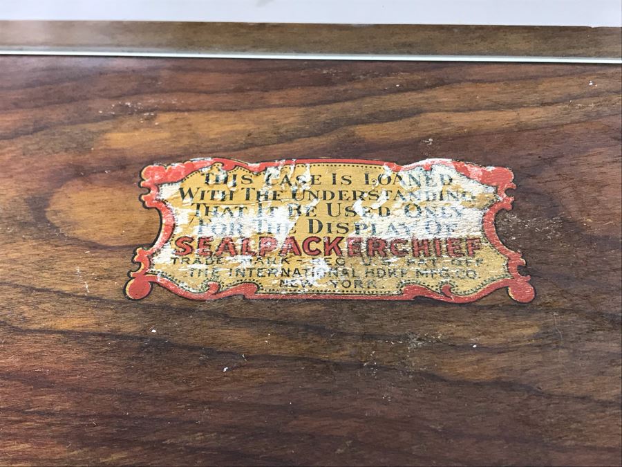 Vintage Mercantile Oak Tabletop Counter Display Case For Sealpackerchief 19W X 6.5D X 6.5H [Photo 9]