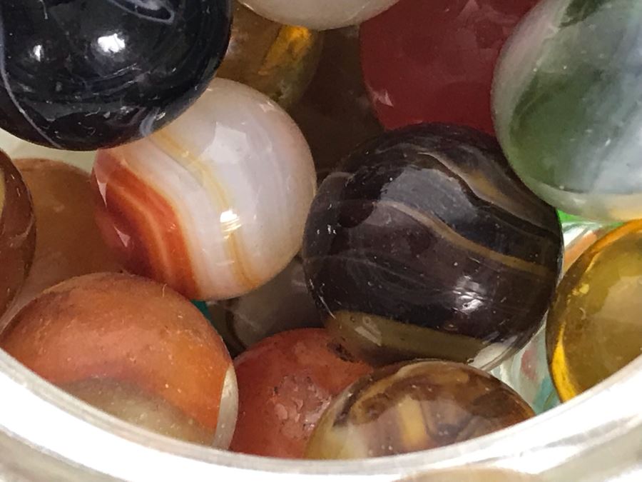 Old Atlas E-Z Seal Glass Jar Filled With Some Good Old Glass Marbles - See Photos [Photo 18]