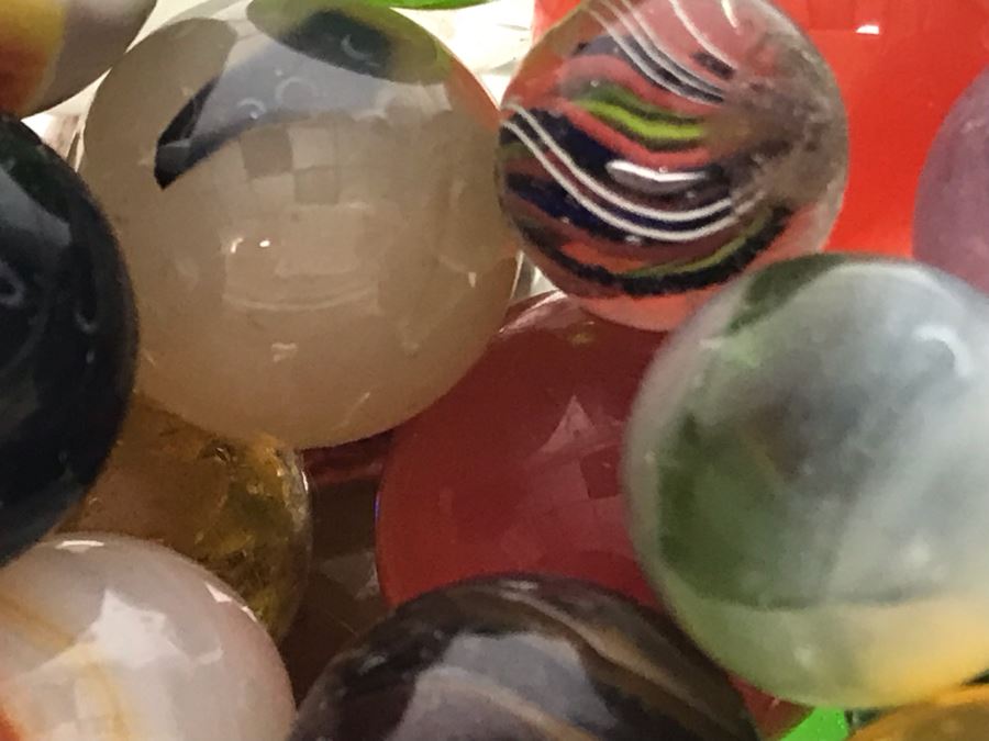 Old Atlas E-Z Seal Glass Jar Filled With Some Good Old Glass Marbles - See Photos [Photo 19]