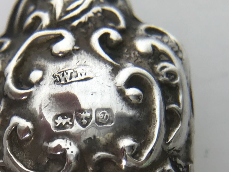 Antique English Repousse Sterling Silver Handled Curling Iron [Photo 8]