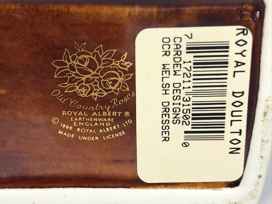 Cardew Designs Teapot OCR Welsh Dresser Featuring Old Country Roses Royal Albert China With Original Royal Doulton Tag 5.5W X 2.5D X 4.5H [Photo 10]