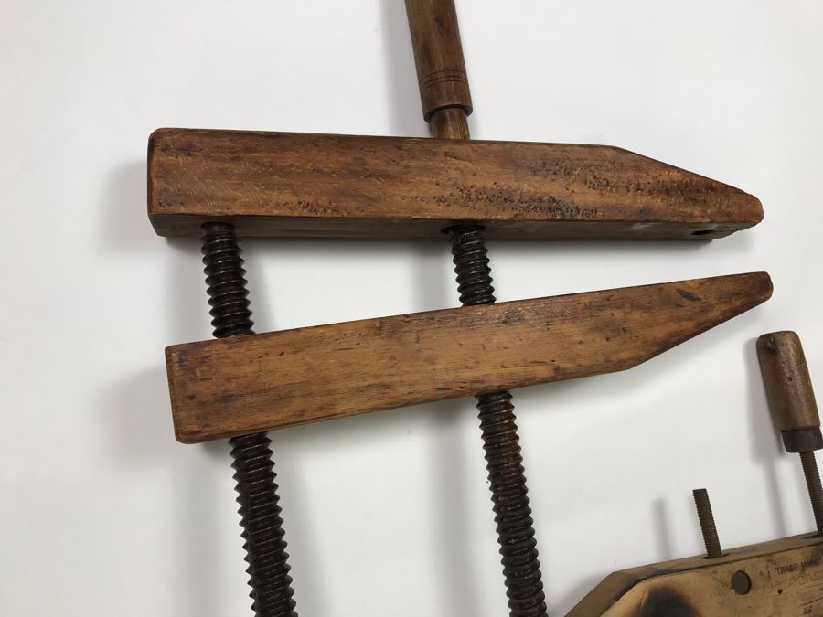 Pair Of Vintage Wooden Clamps [Photo 11]