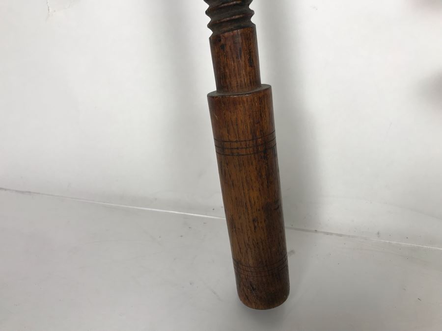 Pair Of Vintage Wooden Clamps [Photo 10]