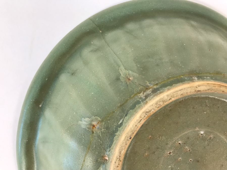 Old Chinese Longquan Celadon Two-Fish Porcelain Bowl 8W X 1.75H [Photo 12]
