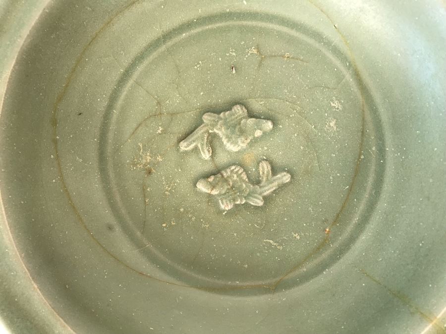Old Chinese Longquan Celadon Two-Fish Porcelain Bowl 8W X 1.75H [Photo 3]