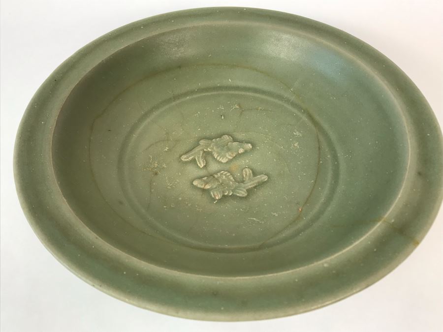 Old Chinese Longquan Celadon Two-Fish Porcelain Bowl 8W X 1.75H [Photo 6]