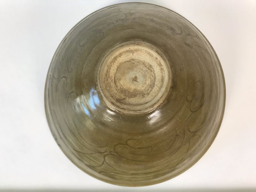 Old Chinese Celadon Porcelain Bowl 9.5W X 3.5H [Photo 12]