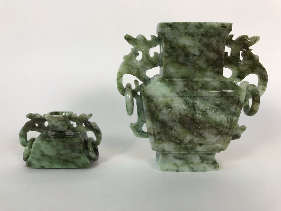 Chinese Carved Stone Temple Jar With Lid And Wooden Stand [Photo 23]