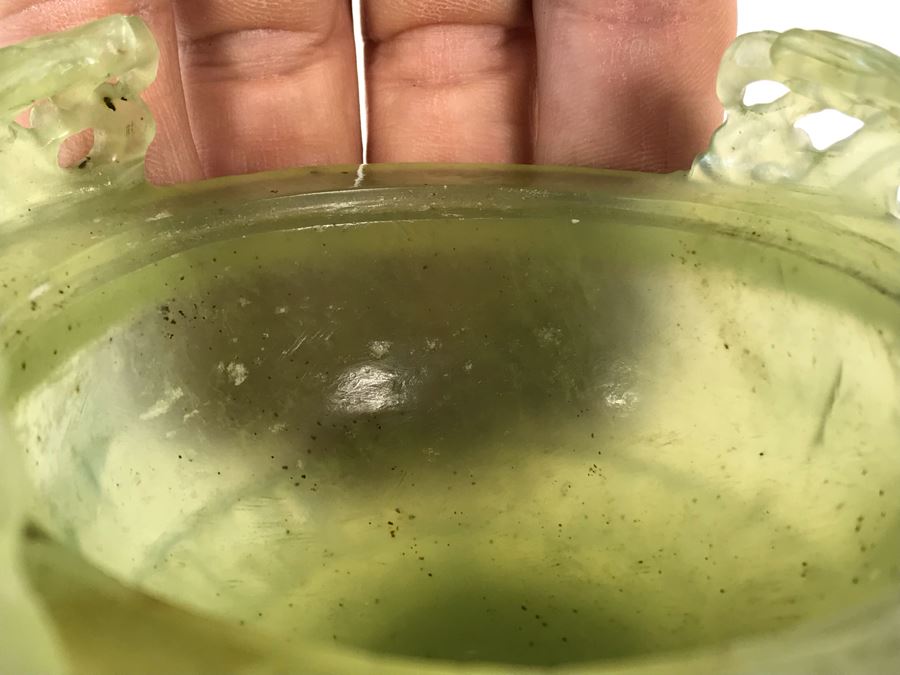 Vintage Chinese Carved Green Translucent Stone Incense Burner With Dragon Handles 6.5W X 4D X 9H [Photo 26]