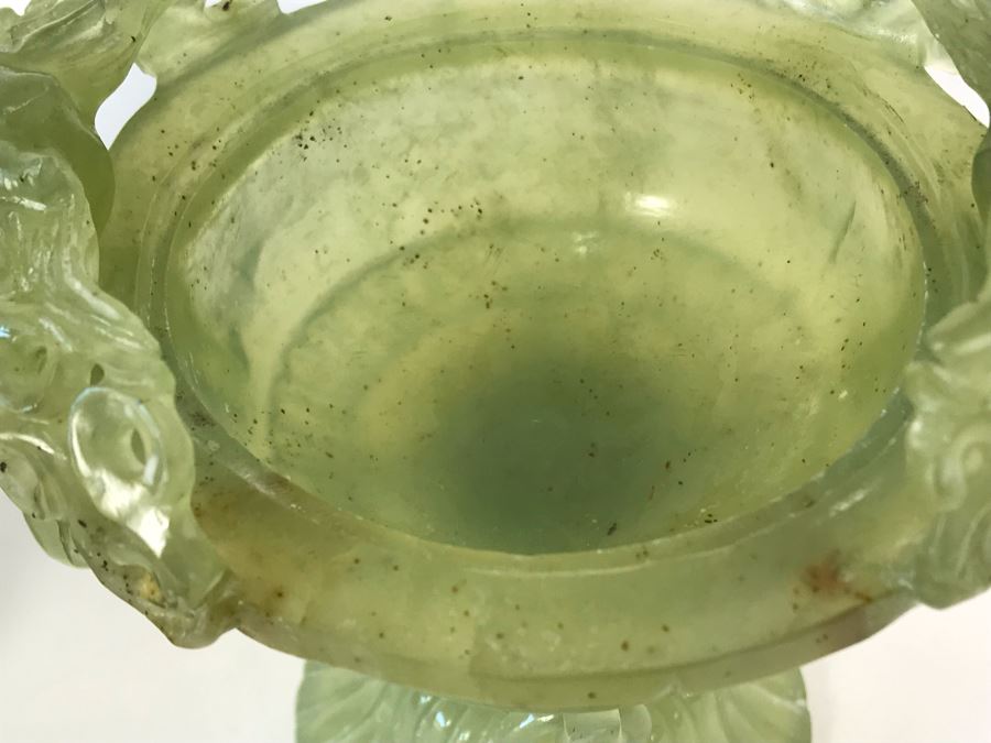 Vintage Chinese Carved Green Translucent Stone Incense Burner With Dragon Handles 6.5W X 4D X 9H [Photo 24]