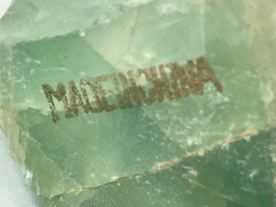 Vintage Chinese Carved Quartz Stone Bird Figurine With Wooden Stand 3.5W X 2D X 6H [Photo 14]