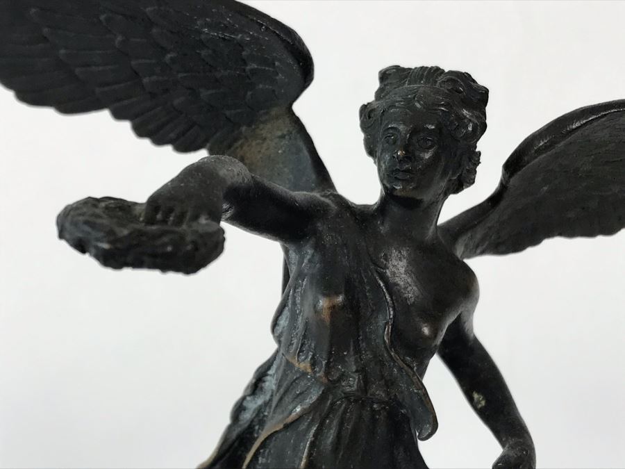 Vintage Italian Bronze Statue Of Winged Victory Grand Tour Angel Holding Wreath Standing On Ball 9W X 6D X 12H 3.25lbs [Photo 5]