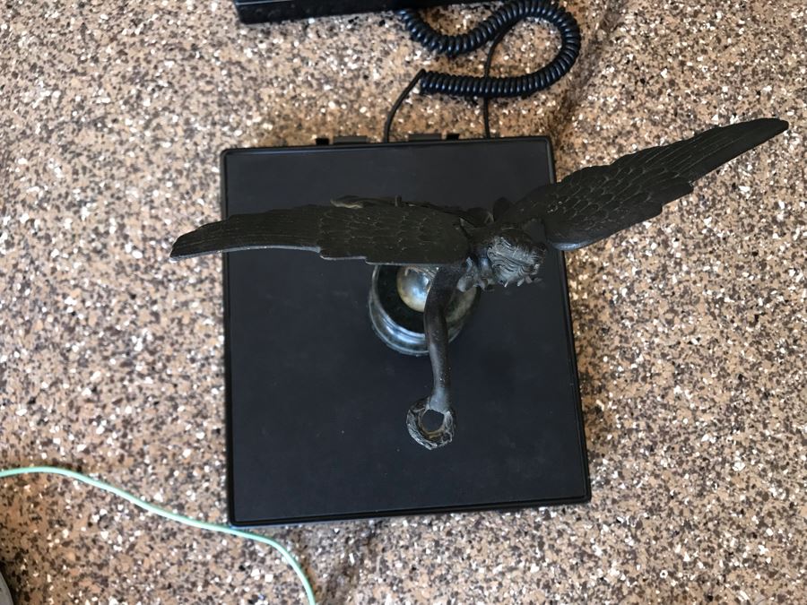 Vintage Italian Bronze Statue Of Winged Victory Grand Tour Angel Holding Wreath Standing On Ball 9W X 6D X 12H 3.25lbs [Photo 19]