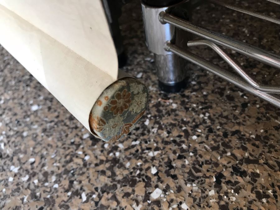 Pair Of Original Vintage Chinese Ancestor Silk Scroll Paintings 28.5 X 54 [Photo 18]