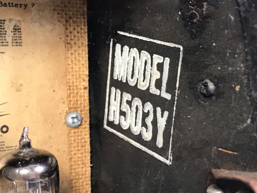 Vintage Collectible Portable Suitcase Zenith Tube Radio Model H503Y Serviced And Working 14W X 6.5D X 11H [Photo 12]