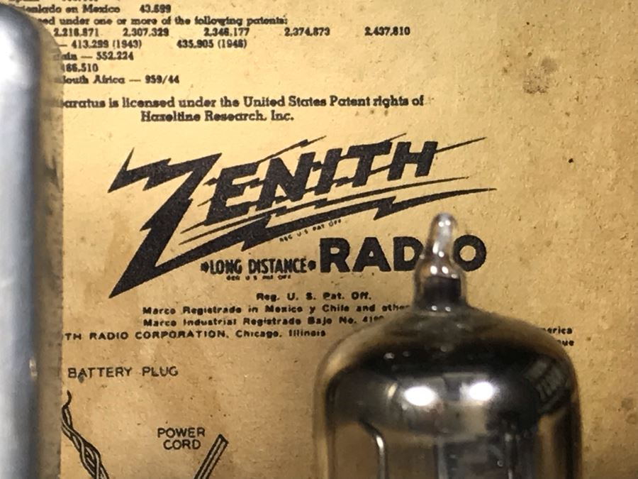 Vintage Collectible Portable Suitcase Zenith Tube Radio Model H503Y Serviced And Working 14W X 6.5D X 11H [Photo 15]