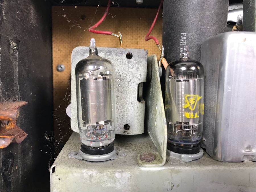 Vintage Collectible Portable Suitcase Zenith Tube Radio Model H503Y Serviced And Working 14W X 6.5D X 11H [Photo 8]