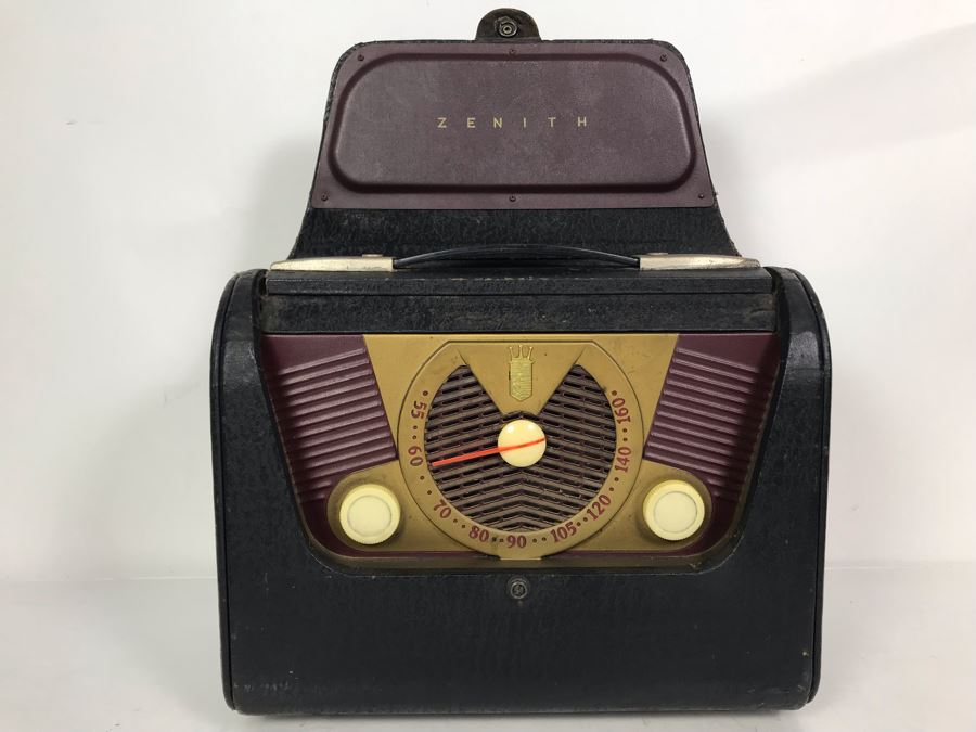 Vintage Collectible Portable Suitcase Zenith Tube Radio Model H503Y Serviced And Working 14W X 6.5D X 11H