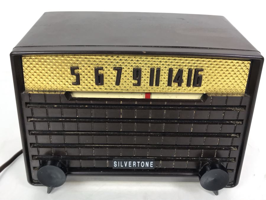 Vintage Mid-Century Silvertone Radio Serviced And Sounds Great 8.25W X 5D X 6H [Photo 3]