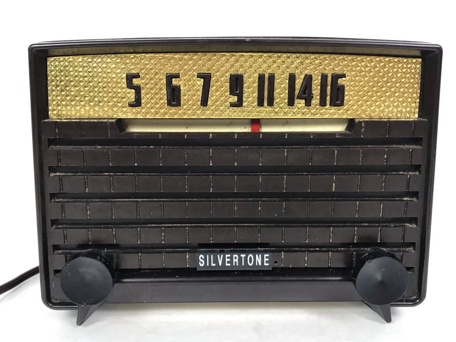 Vintage Mid-Century Silvertone Radio Serviced And Sounds Great 8.25W X 5D X 6H [Photo 2]