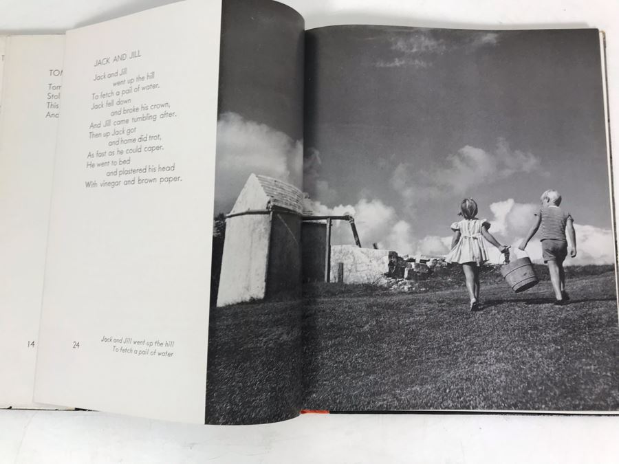 First Edition 1948 Book By Toni Frissell Mother Goose [Photo 9]