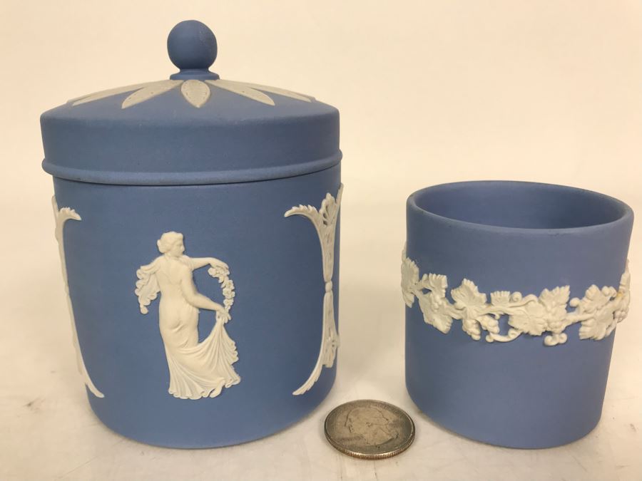 Vintage Wedgwood Jar With Lid And Cup [Photo 11]