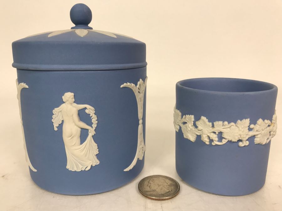 Vintage Wedgwood Jar With Lid And Cup [Photo 4]