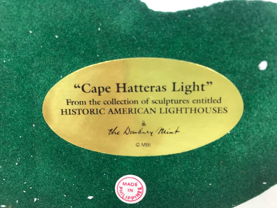 Danbury Mint Cape Hatteras Lighthouse Figurine 7.5H [Photo 6]