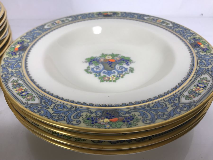 Lenox Autumn Pattern Gold Rim China Set Apx 37 Pieces (Gravy Boat with Attached Underplate Has Replacements Value Of $239 - Entire Set Has Replacements Value Well Over $1,000) [Photo 7]