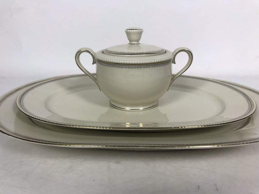 Pair Of Oval Platters and Lidded Sugar Jar By Bavaria Tirschenreuth Germany (Larger Platter Is 15.5W) [Photo 2]