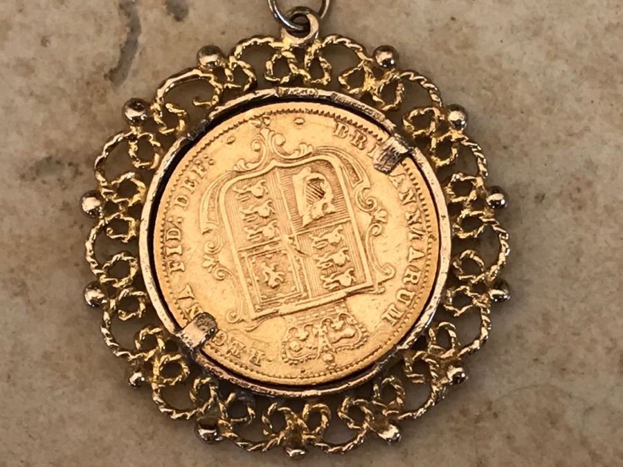 Antique 1877 Gold Coin United Kingdom Half Sovereign Die 40 Victoria Dei Gratia Coin Set In Stunning Tiffany & Co Gold Coin Bezel - Total Weight With Bezel 7.5g [Photo 7]