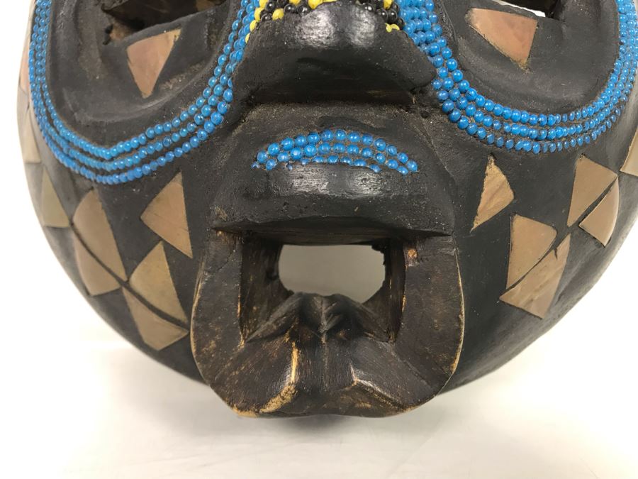 Vintage Ghana African Mask 8.5'W X 9.5'H X 3.5'H [Photo 4]