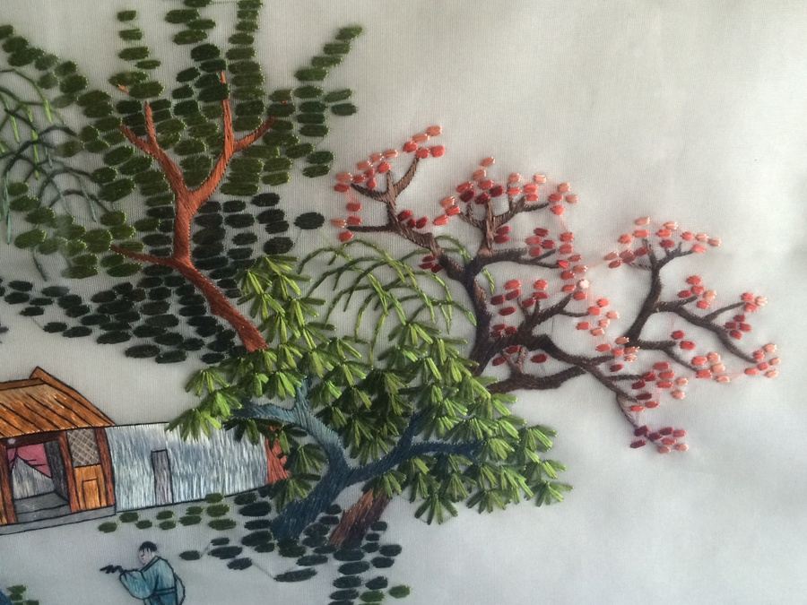 Asian Silk Embroidery [Photo 3]
