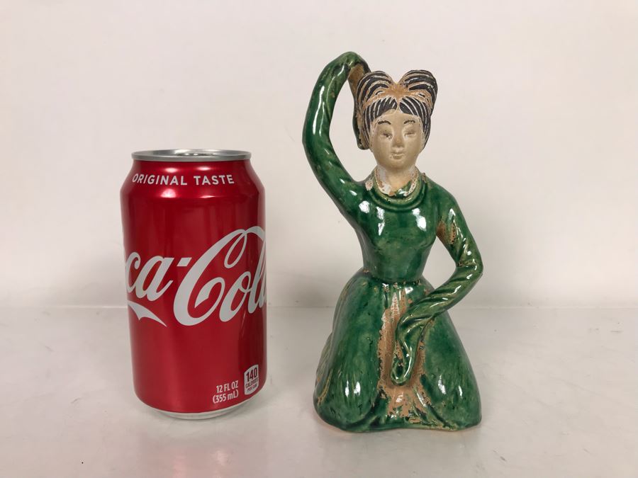 Vintage Chinese Hong Kong Figurine 6.5'H [Photo 3]