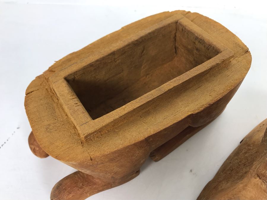 Carved Wooden Figural Rabbit Box 8W X 4D X 5.5H [Photo 13]