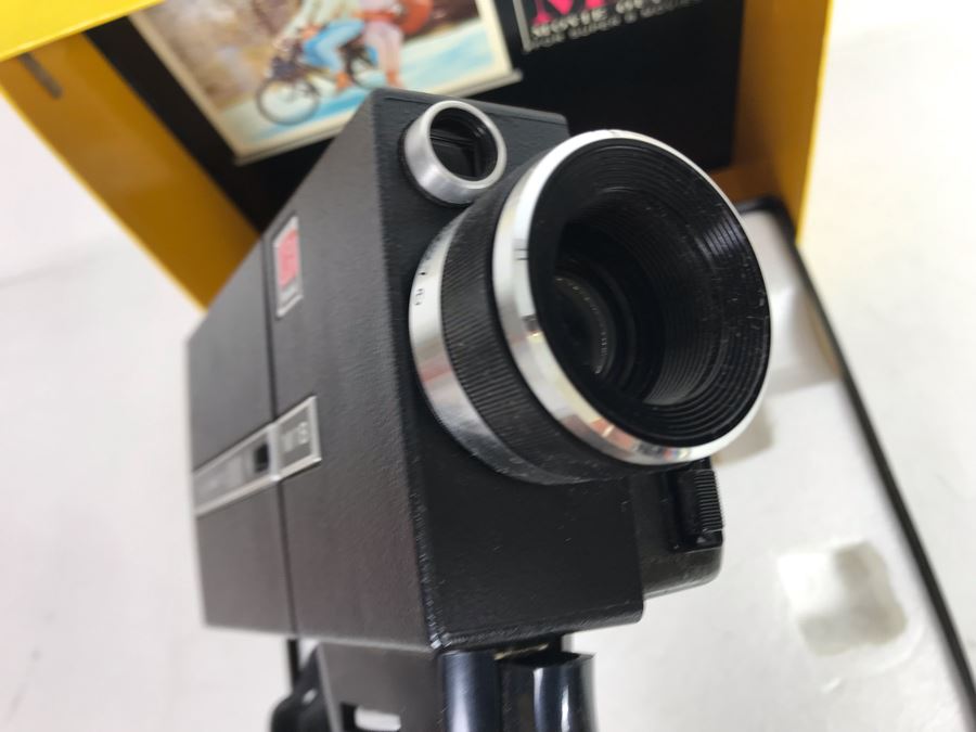 Vintage Kodak Instamatic M18 Pistol Grip Super 8 Movie Camera With Original Box [Photo 5]