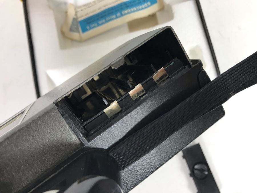 Vintage Kodak Instamatic M18 Pistol Grip Super 8 Movie Camera With Original Box [Photo 8]