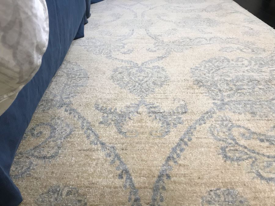 Hand Woven Wool Pile Area Rug Made In Pakistan Farhan Khotan 9'9' X 8'2' Retails $3,500 [Photo 6]