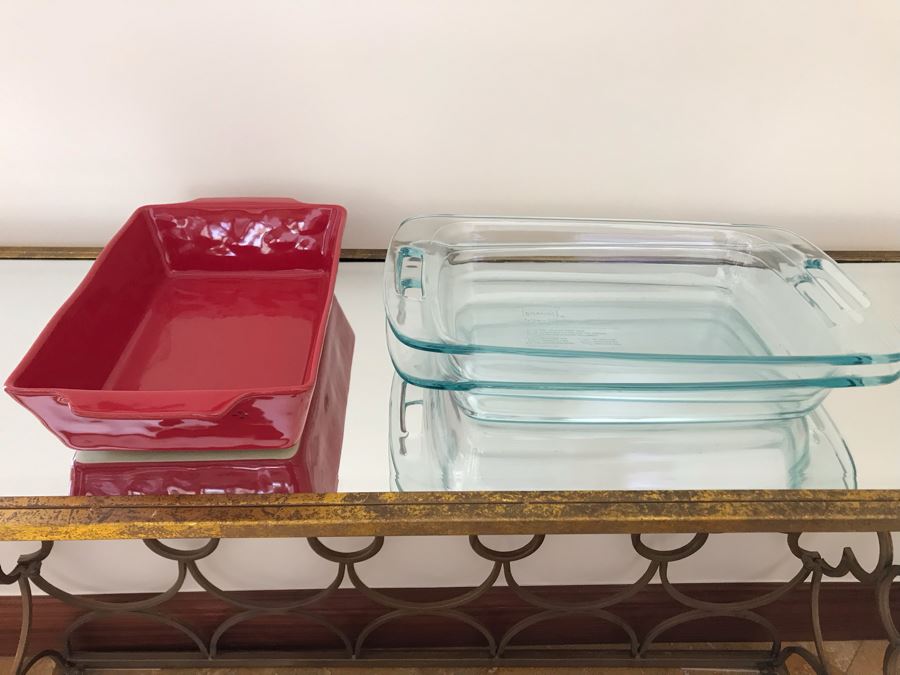 Bakeware Cooking Lot: (2) Glass Pyrex And Tosco Pier 1 Imports Ovenware [Photo 2]