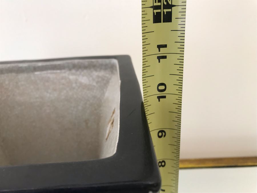 Asian Ceramic Footed Vase 11H [Photo 10]