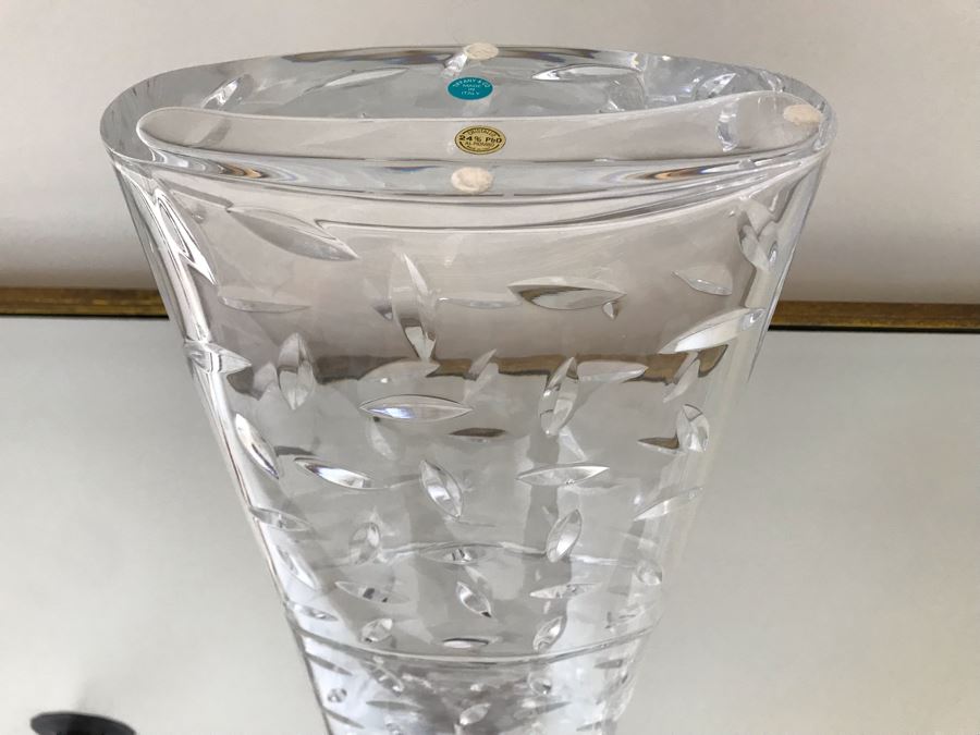 Tiffany & Co Large Heavy Crystal Vase Made In Italy 8W X 11H [Photo 8]