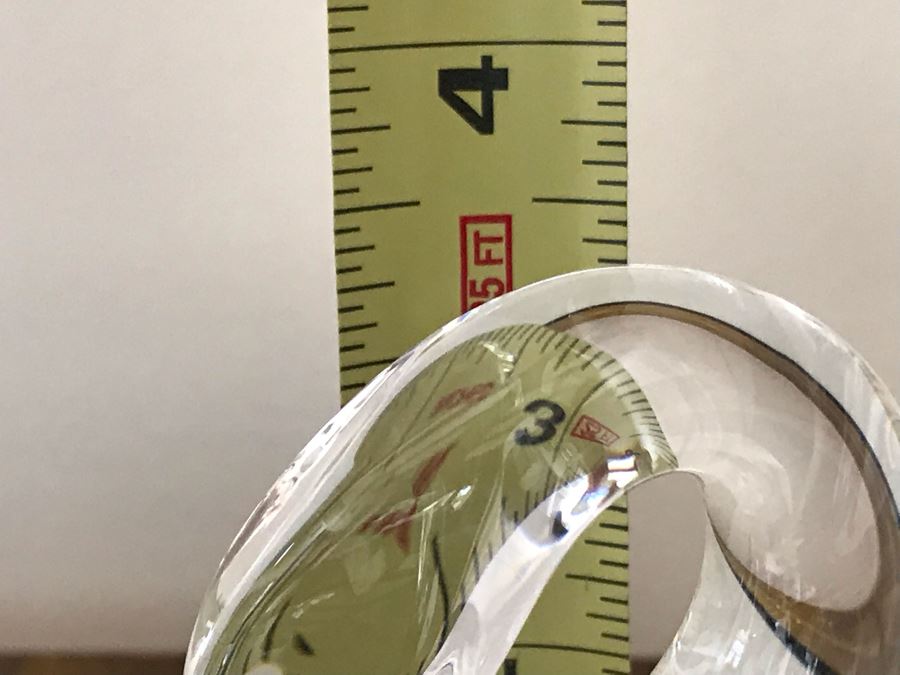 Pair Of Steuben Crystal Swans 4.5H And 5.25H [Photo 11]