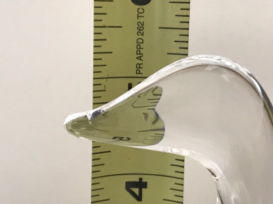 Pair Of Steuben Crystal Swans 4.5H And 5.25H [Photo 12]