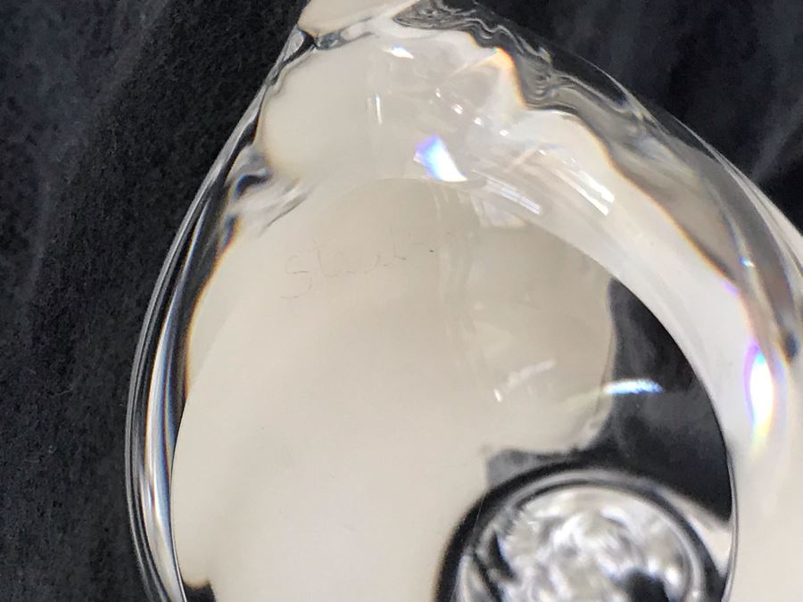 Pair Of Steuben Crystal Swans 4.5H And 5.25H [Photo 10]