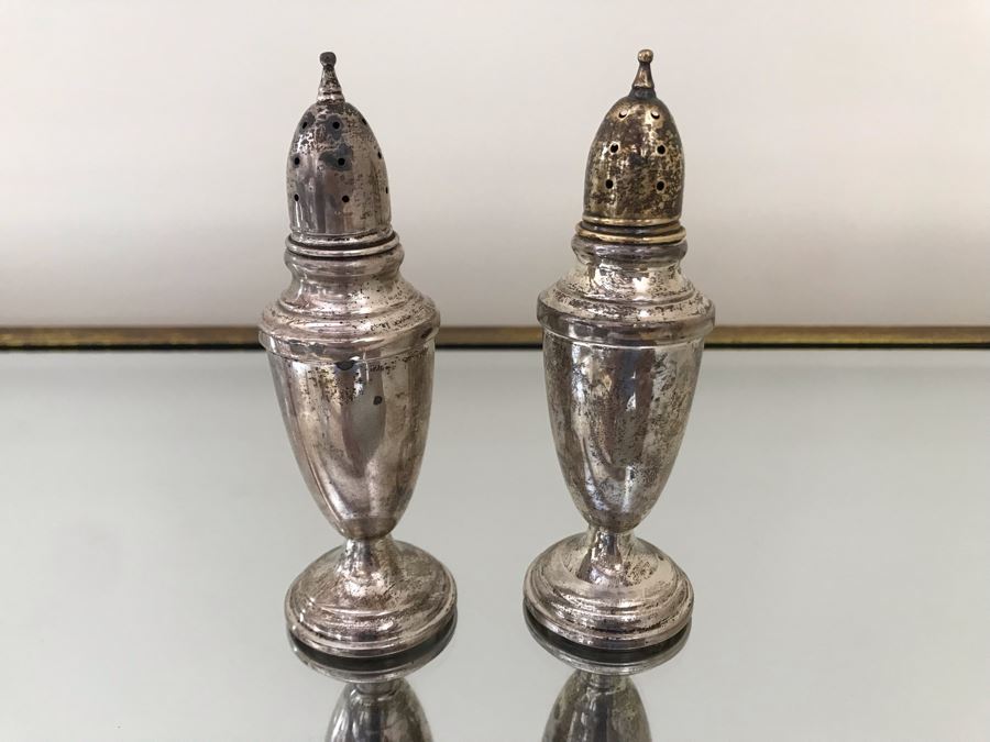 Sterling Silver Salt And Pepper Shakers 4.5H [Photo 2]