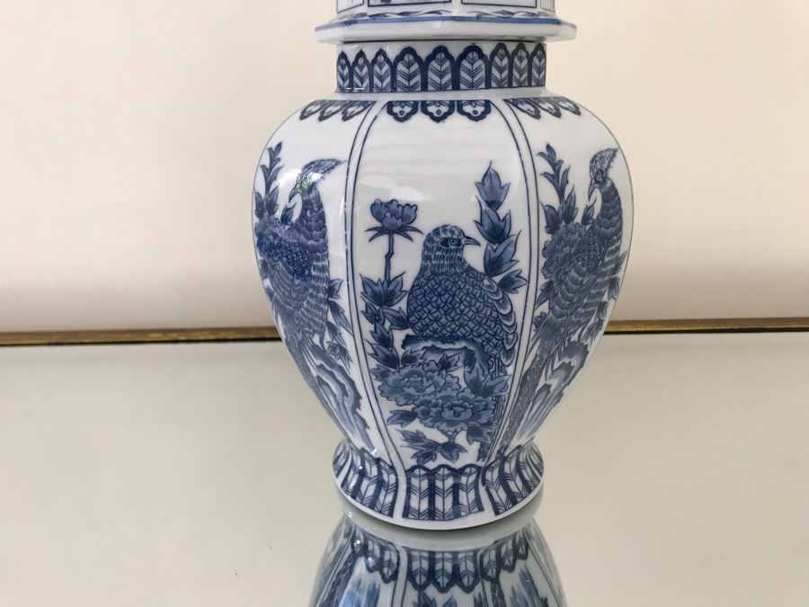 Large Andrea By Sadek Blue And White Porcelain Ginger Jar Made In Japan 12H [Photo 5]