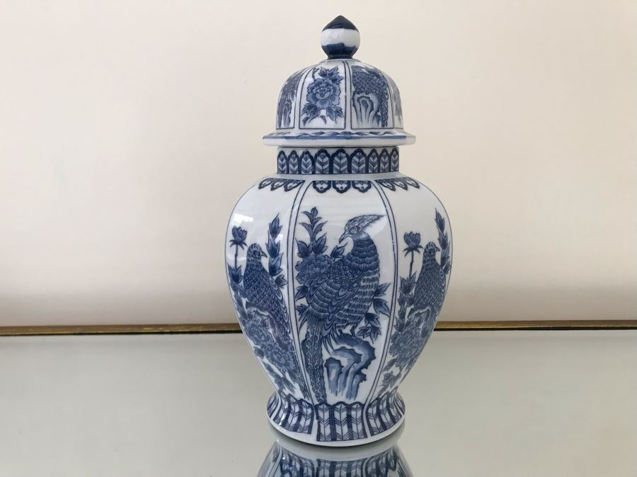 Large Andrea By Sadek Blue And White Porcelain Ginger Jar Made In Japan 12H [Photo 1]